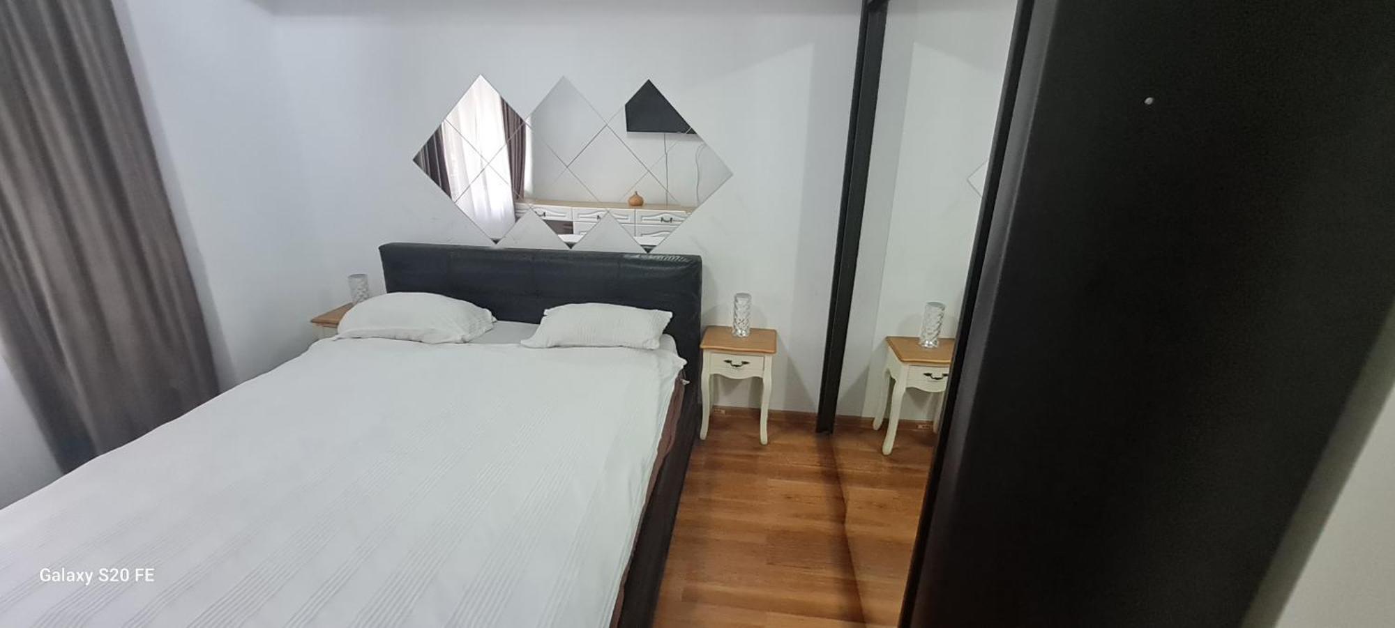 Apartament Regim Hotelier Elis Брашов Экстерьер фото